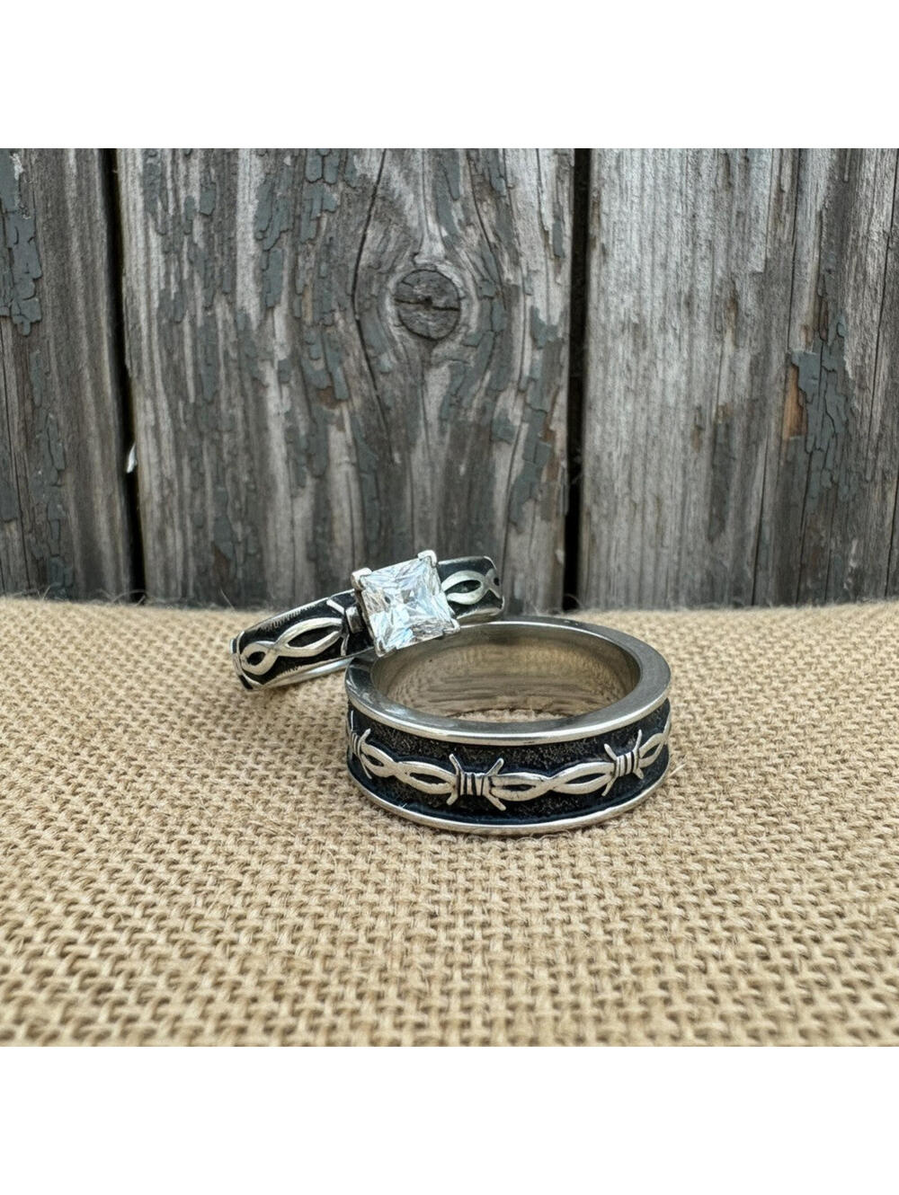 Vintage Cowboy Jewelers Sterling & Platinum Barbed Wire Ring Set-8.5
